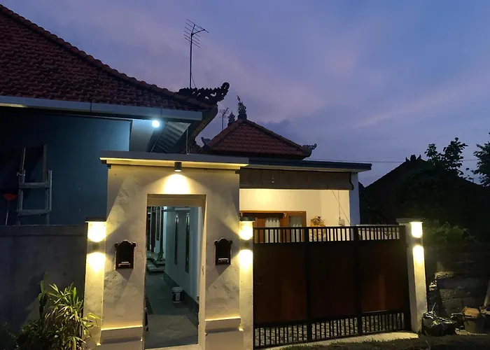 Bucu Kaja House ウブド